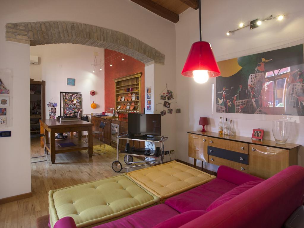 Casa Isotta Bed & Breakfast Quartu SantʼElena Екстериор снимка