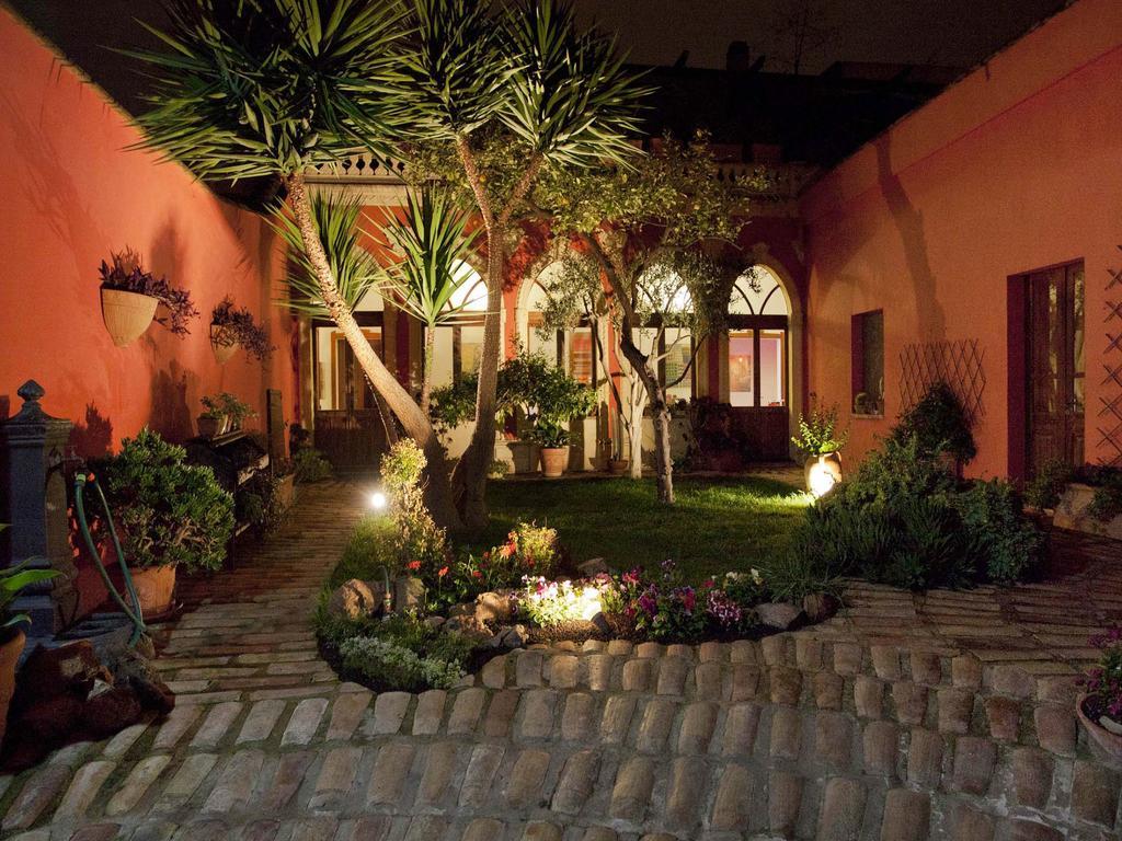 Casa Isotta Bed & Breakfast Quartu SantʼElena Екстериор снимка